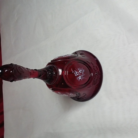 Fenton hand-painted ruby red glass Bell artist signature - Picture 2 of 3